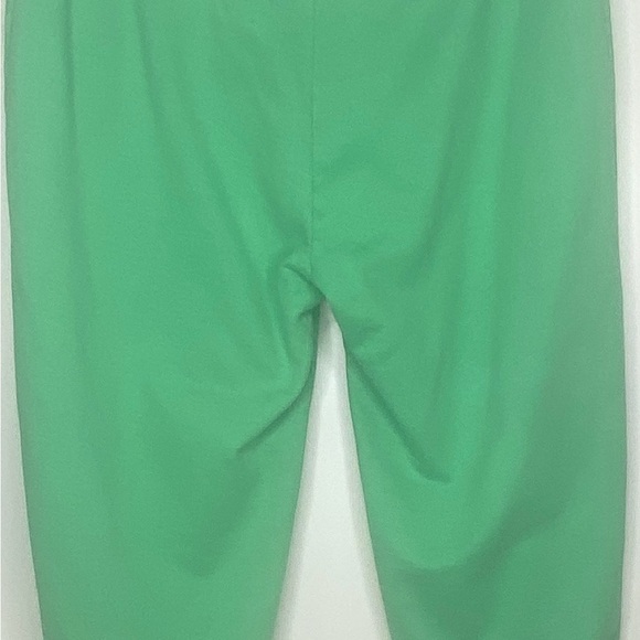 Mike’s Women’s Capri Sweatpants M Green White Paisley w/90 On Leg No Drawstring - Picture 6 of 10